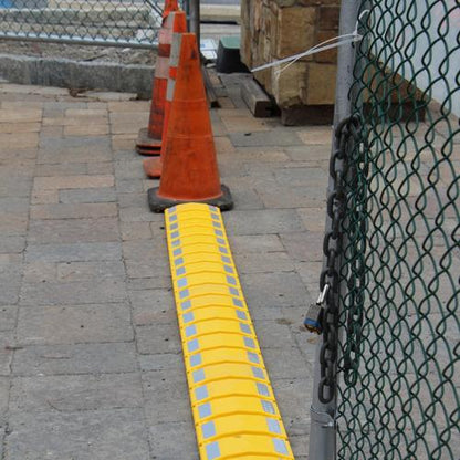 PORTABLE SPEED BUMP - LX-PSB