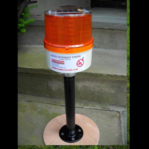 GDS-30-DOCK Goose Deterrent Strobe DOCK MOUNT